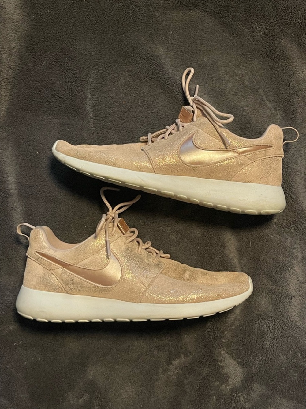 Nike Women’s Metallic Rose Gold Lace-Up Athletic Sneakers